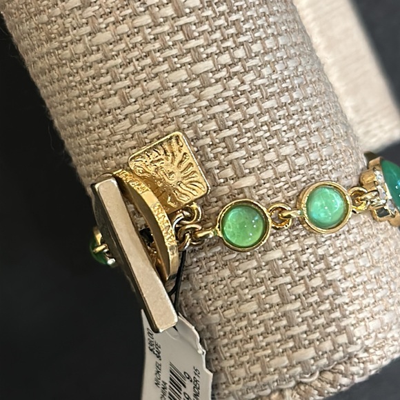 Anne Klein Green & Gold Bracelet. NEW - Picture 8 of 14